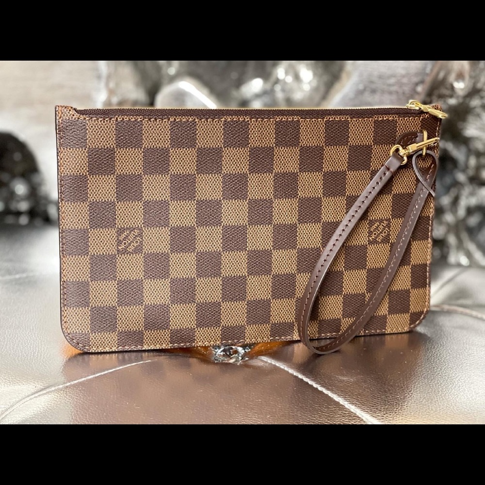 Louis Vuitton Neverful MM - Picture 7 of 7
